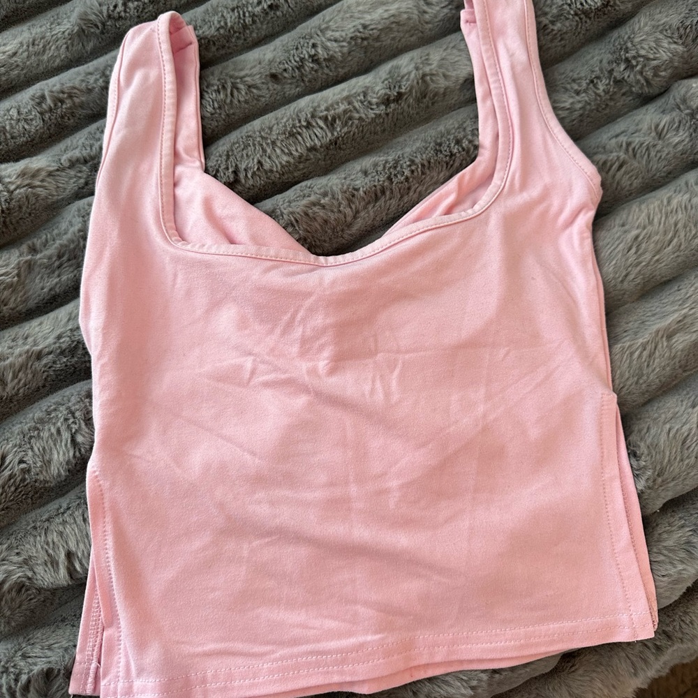 Amazon Pink Camisole Top - Picture 2 of 4